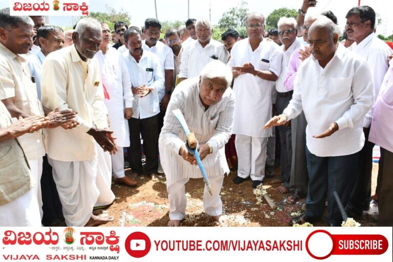 ಕೆರೆ ಅಭಿವೃದ್ಧಿ ಕಾಮಗಾರಿಗೆ ಚಾಲನೆ