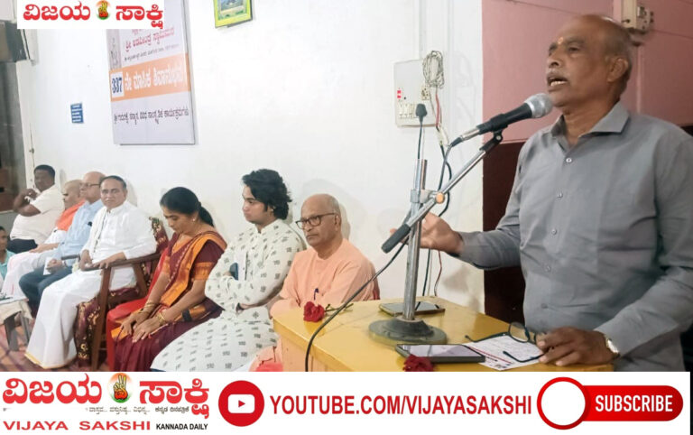 ಭಕ್ತರಿಗೆ ಸನ್ಮಾರ್ಗ ತೋರುವವನೇ ನಿಜವಾದ ಗುರು