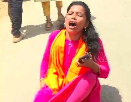 ಮದ್ದೂರು ಗಣೇಶೋತ್ಸವ ಕೇಸ್: ಲಾಠಿ ಏಟು ತಿಂದಿದ್ದ ಮಹಿಳೆ ವಿರುದ್ಧ FIR!