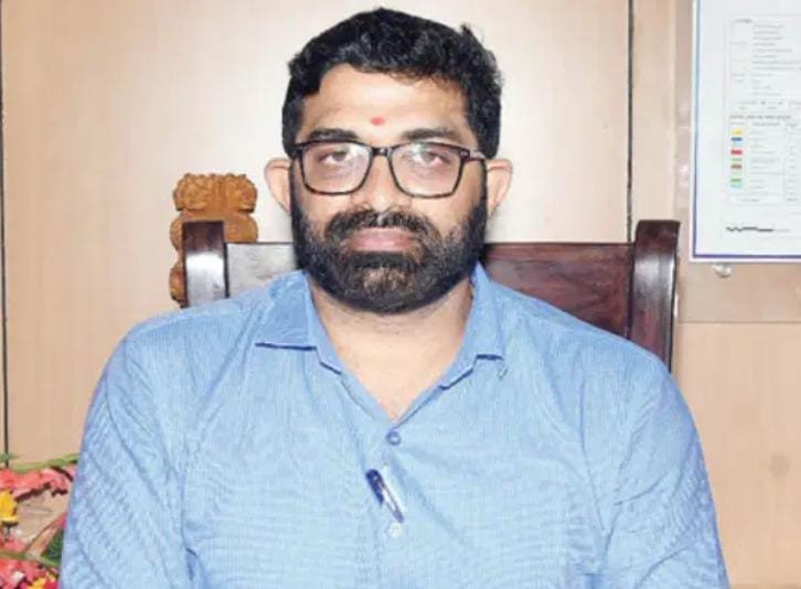 ಮುಡಾ ಹಗರಣದಲ್ಲಿ ಮಹತ್ವದ ಟ್ವಿಸ್ಟ್: ಮಾಜಿ ಆಯುಕ್ತ ದಿನೇಶ್‌ ಕುಮಾರ್‌ ಬಂಧಿಸಿದ ಇಡಿ!