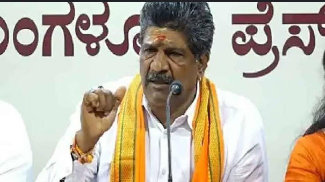 ಮಹೇಶ್‌ ಶೆಟ್ಟಿ ತಿಮರೋಡಿಗೆ ಬಿಗ್ ಶಾಕ್; ದಕ್ಷಿಣ ಕನ್ನಡದಿಂದ 1 ವರ್ಷ ಗಡಿಪಾರು