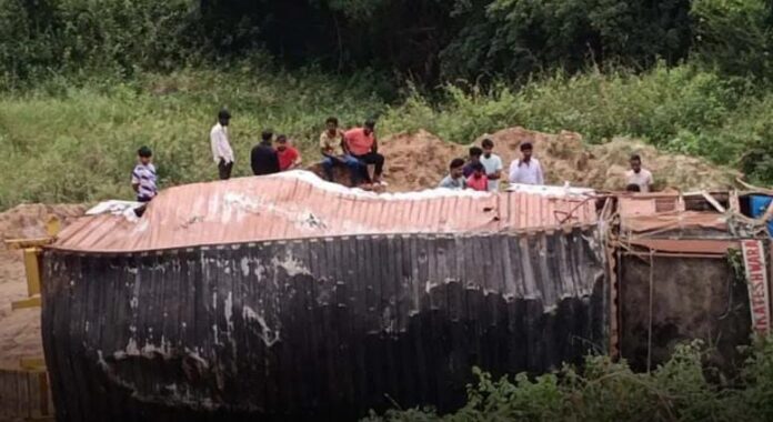 WhatsApp Image 2025-10-26 at 4.57.08 PM