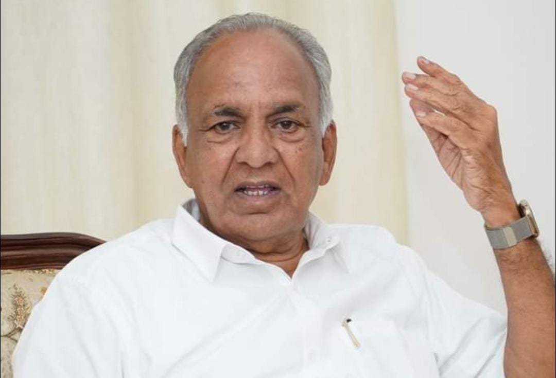 ಹೈಕಮಾಂಡ್ ತೀರ್ಮಾನ ಮಾಡಲಿ, ಎಲ್ಲರೂ ಬಾಯಿ ಮುಚ್ಚಿಕೊಂಡಿರಬೇಕು: ಸಚಿವ ಬೋಸರಾಜು
