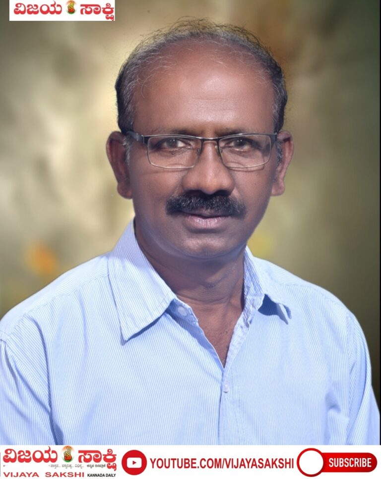 ಮಕಾನದಾರರಿಗೆ ಜಿಲ್ಲಾ ರಾಜ್ಯೋತ್ಸವ ಪುರಸ್ಕಾರ ಮಕಾನದಾರರಿಗೆ ಜಿಲ್ಲಾ ರಾಜ್ಯೋತ್ಸವ ಪುರಸ್ಕಾರ