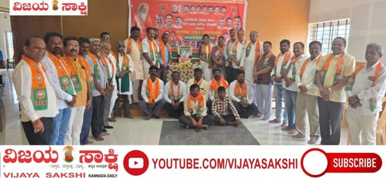 ಶ್ರೀ ಮಹರ್ಷಿ ವಾಲ್ಮೀಕಿ ಜಗತ್ತಿಗೇ ಮಾದರಿ