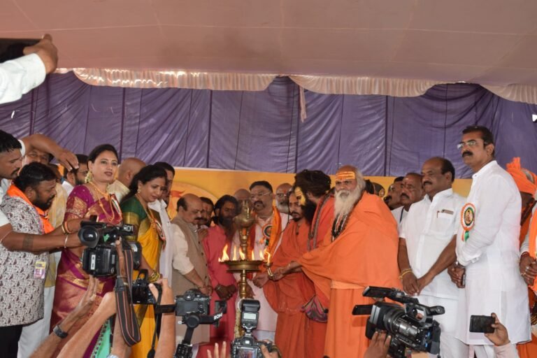 ಅತಿರುದ್ರ ಮಹಾಯಾಗ, ಕಿರಿಯ ಕುಂಭಮೇಳದಲ್ಲಿ ಭಕ್ತರ ಸಂಭ್ರಮ