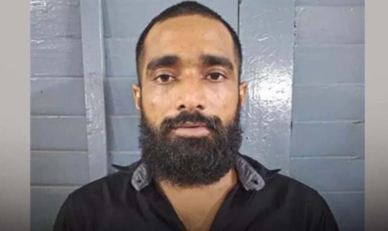 ಮಾರಕಾಸ್ತ್ರಗಳಿಂದ ಕೊಚ್ಚಿ ಮಂಗಳೂರಿನ ಕುಖ್ಯಾತ ರೌಡಿಶೀಟರ್​ನ ಬರ್ಬರ ಹತ್ಯೆ!