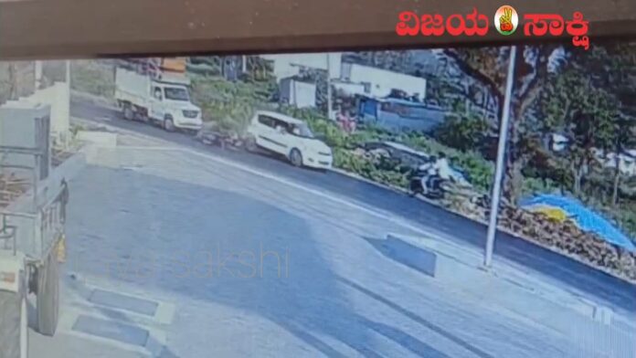 WhatsApp Image 2025-11-30 at 12.01.35 PM