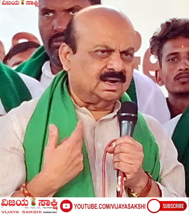 ಇಬ್ಬರ ನಡುವೆ ಕೂಸು ಬಡವಾಗದಿರಲಿ: ಸಂಸದ ಬಸವರಾಜ ಬೊಮ್ಮಾಯಿ