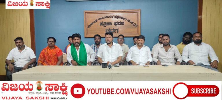 ನ. 24ರಿಂದ ಶಿರಹಟ್ಟಿಯಲ್ಲಿ ಪಿಎಸ್‌ಐ ಈರಣ್ಣ ರಿತ್ತಿ ವರ್ಗಾವಣೆಗೆ ಆಗ್ರಹಿಸಿ ಅನಿರ್ದಿಷ್ಟ ಧರಣಿ