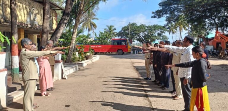 ಕೆಎಸ್‌ಆರ್‌ಟಿಸಿ ನೌಕರರಿಂದ ರಾಷ್ಟ್ರ ಏಕತಾ ಪ್ರತಿಜ್ಞಾ ಪ್ರಮಾಣ