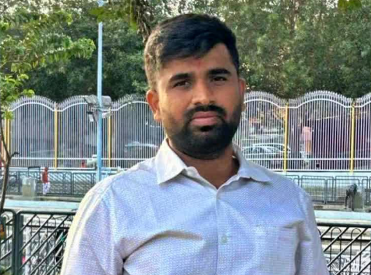 ಘೋರ ದುರಂತ: ಗಿಳಿ ರಕ್ಷಿಸಲು ಹೋಗಿ ವಿದ್ಯುತ್ ತಂತಿ ತಗುಲಿ ಯುವಕ ಸಾವು!