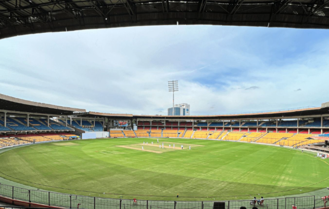 ಕ್ರಿಕೆಟ್​​ ಪ್ರೇಮಿಗಳಿಗೆ ಶಾಕ್: ಚಿನ್ನಸ್ವಾಮಿಯಲ್ಲಿ ನಾಳಿನ ಪಂದ್ಯಕ್ಕೆ ಅನುಮತಿ ಇಲ್ಲ!