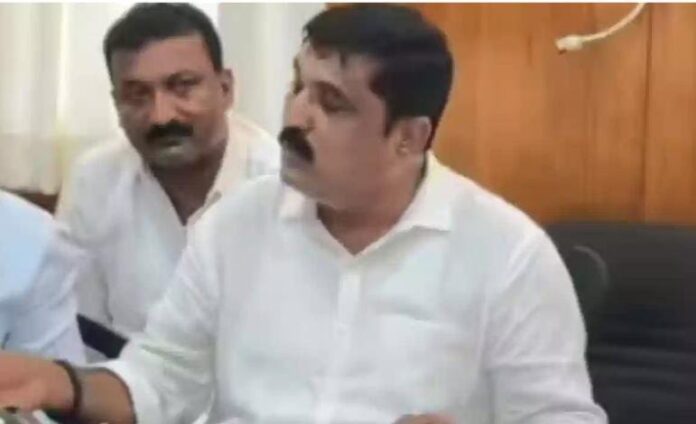 WhatsApp Image 2025-12-05 at 9.12.07 PM