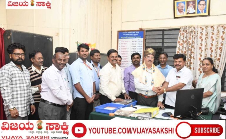 ಕಾಲಮಿತಿಯಲ್ಲಿ ವಿಮಾ ಬೋನಸ್ ಪಾವತಿ: ಜೆ.ಸಿ. ಕಠಾರಿ ಅವರಿಗೆ ಸರ್ಕಾರಿ ನೌಕರರಿಂದ ಸನ್ಮಾನ