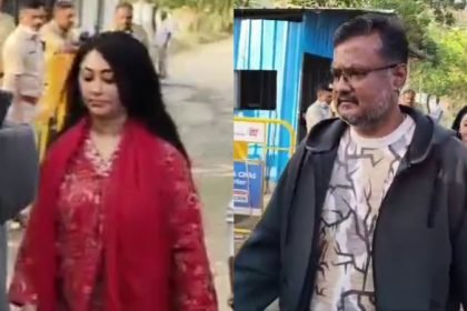 ಪರಪ್ಪನ ಅಗ್ರಹಾರ ಜೈಲಿಗೆ ಭೇಟಿ; ಫ್ಯಾನ್ಸ್ ವಾರ್ ಬಗ್ಗೆ ದರ್ಶನ್​​ಗೆ ಮಾಹಿತಿ ನೀಡಿದ ವಿಜಯಲಕ್ಷ್ಮಿ!