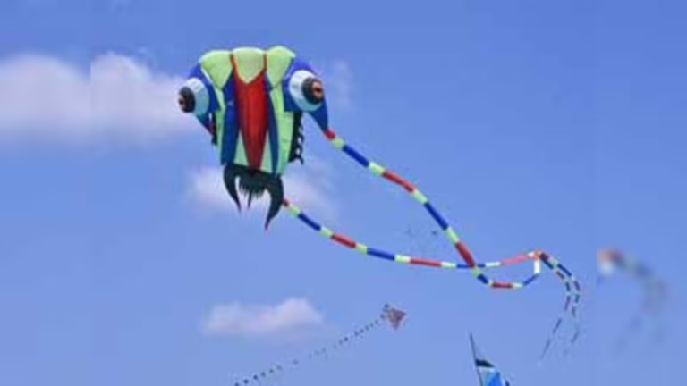 ಮಾಂಜಾ ದಾರಕ್ಕೆ ಬಲಿಯಾದ ಬೈಕ್ ಸವಾರ: ಸಂಕ್ರಾಂತಿಗೆ ಮಗಳನ್ನ ಕರೆತರಲು ಹೋಗುತ್ತಿದ್ದ ತಂದೆ ಮೃತ್ಯು