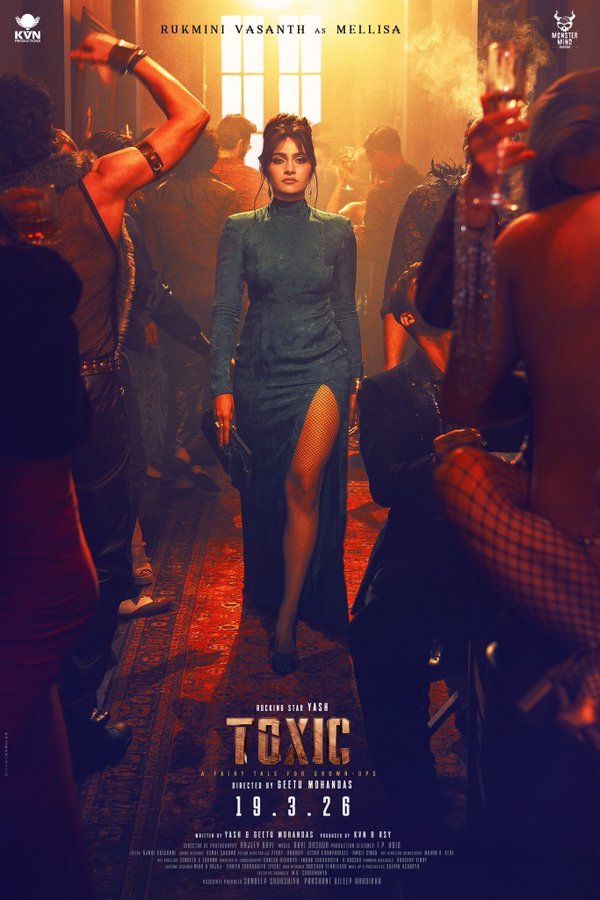 ಟಾಕ್ಸಿಕ್‌ನಲ್ಲಿ ರುಕ್ಮಿಣಿ ವಸಂತ್: ಗ್ಲ್ಯಾಮರ್‌ ಲುಕ್‌ನಲ್ಲಿ ಮಿಂಚಿಂಗ್