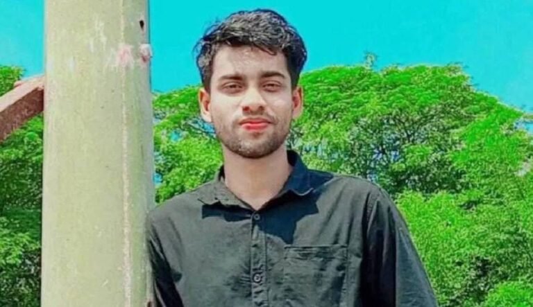 ಬಾಂಗ್ಲಾದೇಶದಲ್ಲಿ ಮುಂದುವರಿದ ಹಿಂದೂಗಳ ಹತ್ಯೆ; ಆಟೋ ಚಾಲಕನನ್ನು ಇರಿದು ಕೊಂದ ದುಷ್ಕರ್ಮಿಗಳು