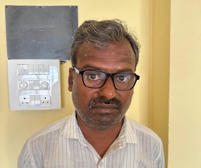 ತಹಸೀಲ್ದಾರ್ ಕಚೇರಿಯಲ್ಲಿ 20 ಸಾವಿರ ಲಂಚಕ್ಕೆ ಬೇಡಿಕೆ; ಲೋಕಾ ಬಲೆಗೆ ಬಿದ್ದ ‘FOOD INSPECTOR’