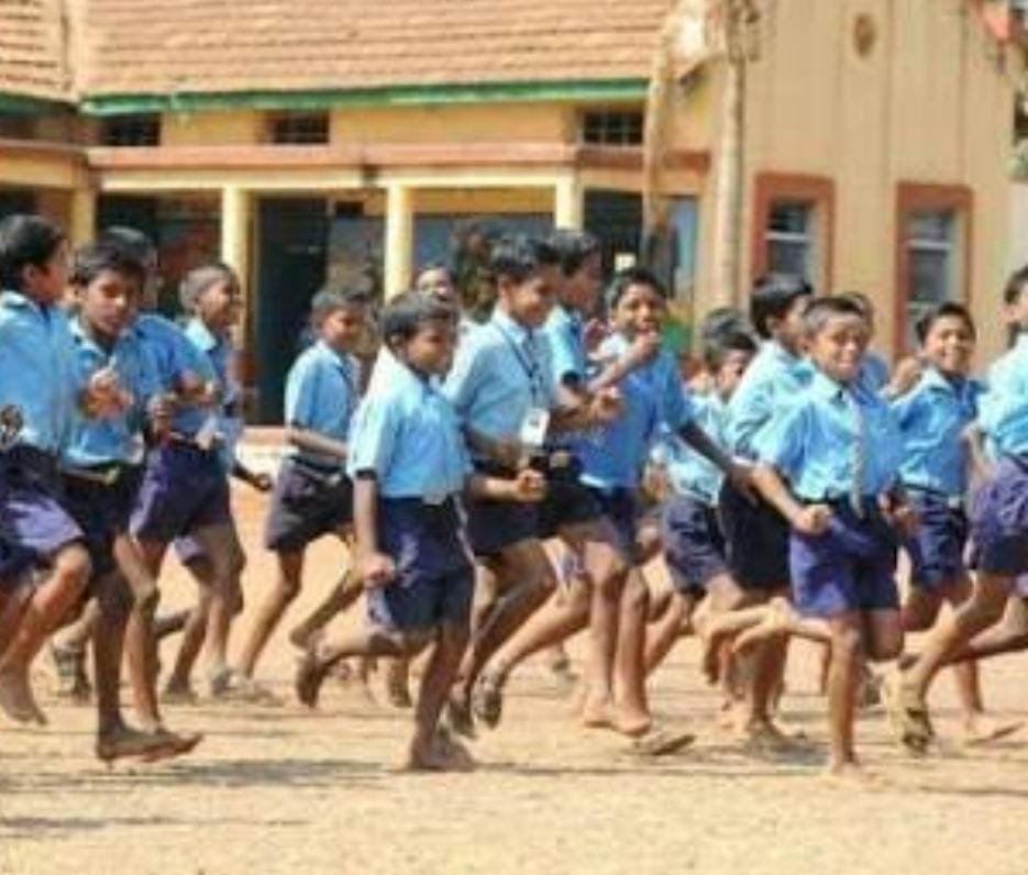 ರಾಜ್ಯದ ಎಲ್ಲಾ ಶಾಲೆಗಳಲ್ಲಿ ‘ವಾಟರ್ ಬೆಲ್’ ಕಡ್ಡಾಯ: ಮಕ್ಕಳ ಆರೋಗ್ಯಕ್ಕಾಗಿ ಶಿಕ್ಷಣ ಇಲಾಖೆ ಮಹತ್ವದ ಆದೇಶ