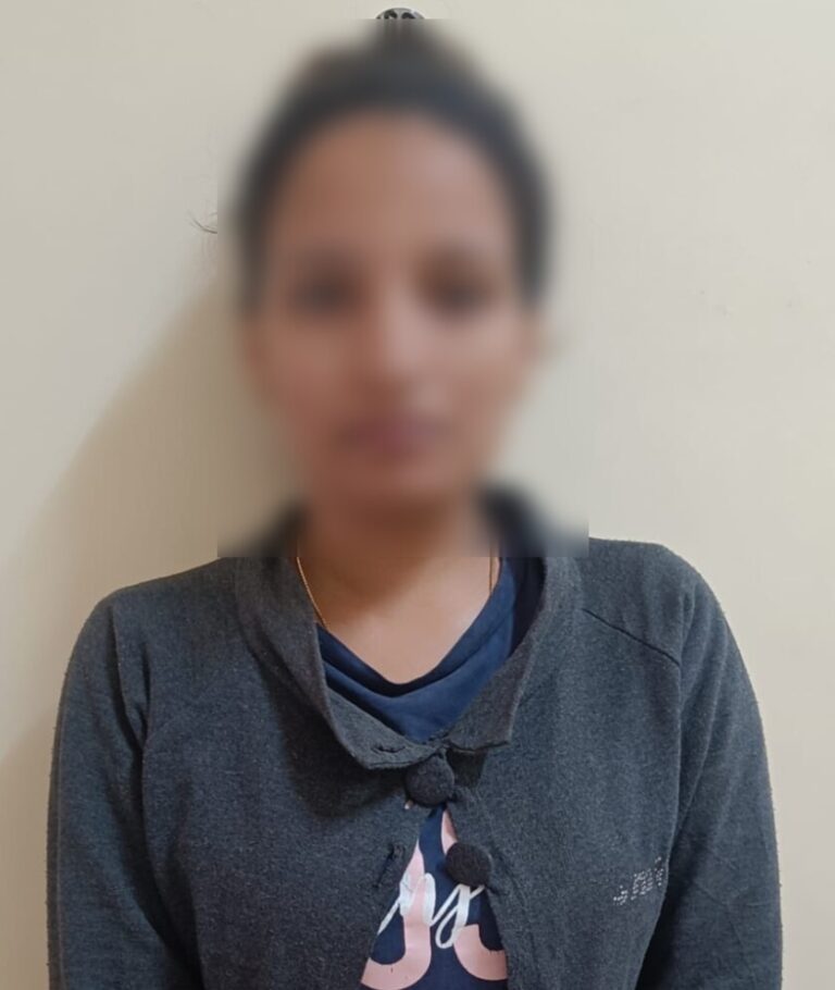 ಬೆಂಗಳೂರು| ಸ್ವಾಮೀಜಿಗೆ ಬ್ಲ್ಯಾಕ್‌ಮೇಲ್; 4.5 ಲಕ್ಷ ವಸೂಲಿ, 1 ಕೋಟಿ ಬೇಡಿಕೆ; ಸಿಸಿಬಿಯಿಂದ ಮಹಿಳೆ ಅರೆಸ್ಟ್