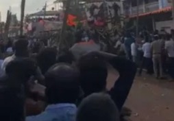 ಅಂತರಘಟ್ಟಮ್ಮನ ಜಾತ್ರೆ ವೇಳೆ ಅವಘಡ; ರಥಕ್ಕೆ ಡಿಕ್ಕಿ ಹೊಡೆದ ಎತ್ತಿನಗಾಡಿ- ಇಬ್ಬರು ಗಂಭೀರ