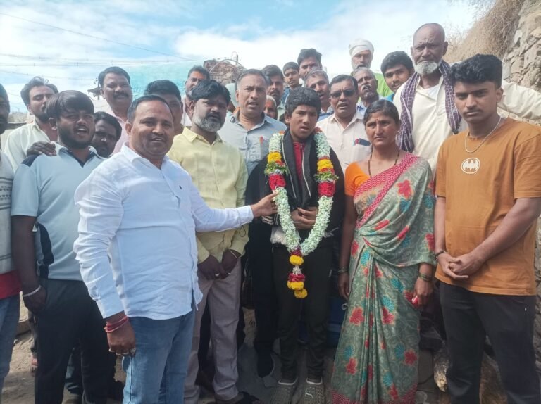 ಪ್ರಾಮಾಣಿಕತೆ ಮೆರೆದ ಪ್ರಜ್ವಲ್ ರಿತ್ತಿಗೆ ಕುರುಬ ಸಮಾಜ ಬಾಂಧವರಿಂದ ಸನ್ಮಾನ