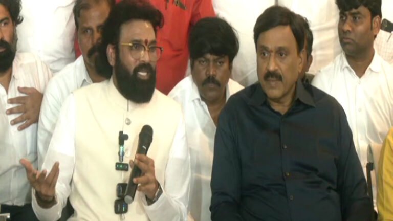 ಬಳ್ಳಾರಿಯಲ್ಲಿ ಬಿಹಾರ ಮಾದರಿಯ ಗೂಂಡಾಗಿರಿ? ಶ್ರೀರಾಮುಲು ಆಕ್ರೋಶ