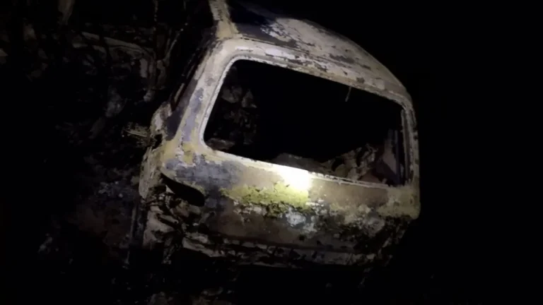 ಹೊನ್ನಾವರದಲ್ಲಿ ಕಾರು ಕಂದಕಕ್ಕೆ ಬಿದ್ದು ಬೆಂಕಿಗಾಹುತಿ – ಇಬ್ಬರ ದುರ್ಮರಣ