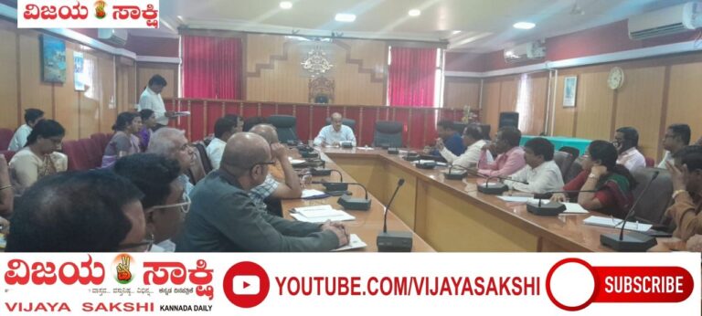 ಸಮಿತಿಯವರು ಸಮರ್ಪಕವಾಗಿ ತಮ್ಮ ಜವಾಬ್ದಾರಿ ನಿರ್ವಹಿಸಿ: ಜಿಲ್ಲಾಧಿಕಾರಿ ಸಿ.ಎನ್. ಶ್ರೀಧರ್