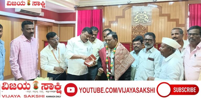 ಅಪರ ಜಿಲ್ಲಾಧಿಕಾರಿಗಳಿಗೆ ಸನ್ಮಾನ