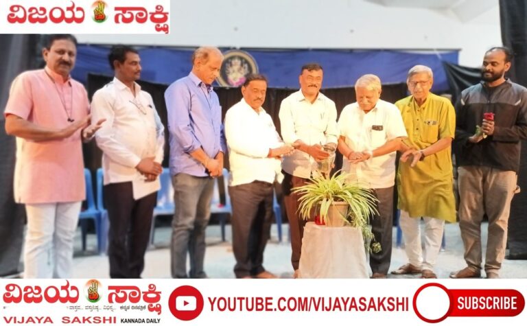 ಪ್ರತಿಯೊಬ್ಬರಲ್ಲೂ ಗಾಂಧೀಜಿ ಇದ್ದಾರೆ: ಡಾ. ಬಸವರಾಜ ಬಳ್ಳಾರಿ