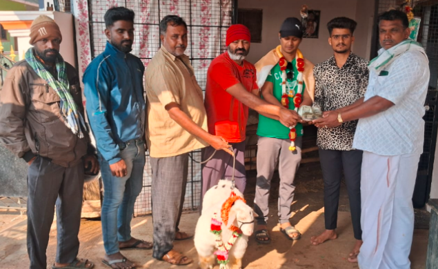 ಮಂಡ್ಯ: 11 ತಿಂಗಳ ಬಂಡೂರು ಕುರಿ 1.35 ಲಕ್ಷ ರೂ.ಕ್ಕೆ ಮಾರಾಟ!