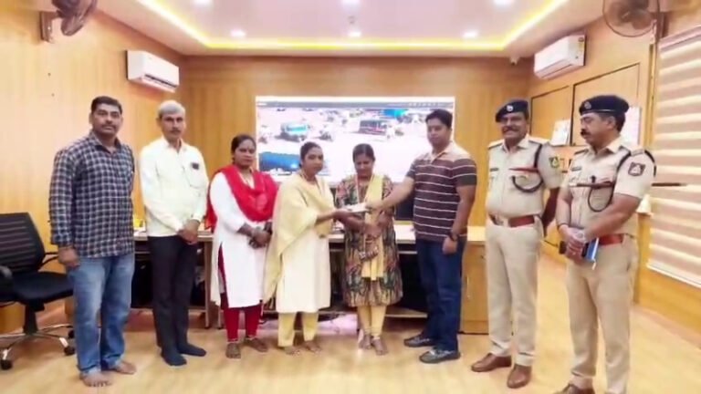 ಬೀದರ್| AI ಕ್ಯಾಮೆರಾ ಮೂಲಕ ಆಟೋದಲ್ಲಿ ಮಹಿಳೆ ಕಳೆದುಕೊಂಡಿದ್ದ 29 ಸಾವಿರ ಪತ್ತೆಹಚ್ಚಿದ ಪೊಲೀಸ್!