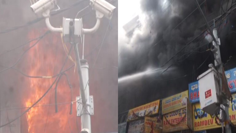 ಚಿಕ್ಕಪೇಟೆ ಮೆಟ್ರೋ ಬಳಿ ಭೀಕರ ಅಗ್ನಿ ಅವಘಡ: ಶಾರ್ಟ್ ಸರ್ಕ್ಯೂಟ್‌ನಿಂದ ಫ್ಯಾನ್ಸಿ ಸ್ಟೋರ್ ಭಸ್ಮ