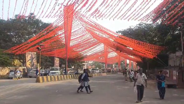 ಬಳ್ಳಾರಿ ಬ್ಯಾನರ್ ಗಲಾಟೆ ಎಫೆಕ್ಟ್: ಕೋಲಾರದಲ್ಲಿ ಫ್ಲೆಕ್ಸ್–ಬ್ಯಾನರ್‌ ಅಳವಡಿಕೆಗೆ ಟಫ್ ರೂಲ್ಸ್ ಜಾರಿ