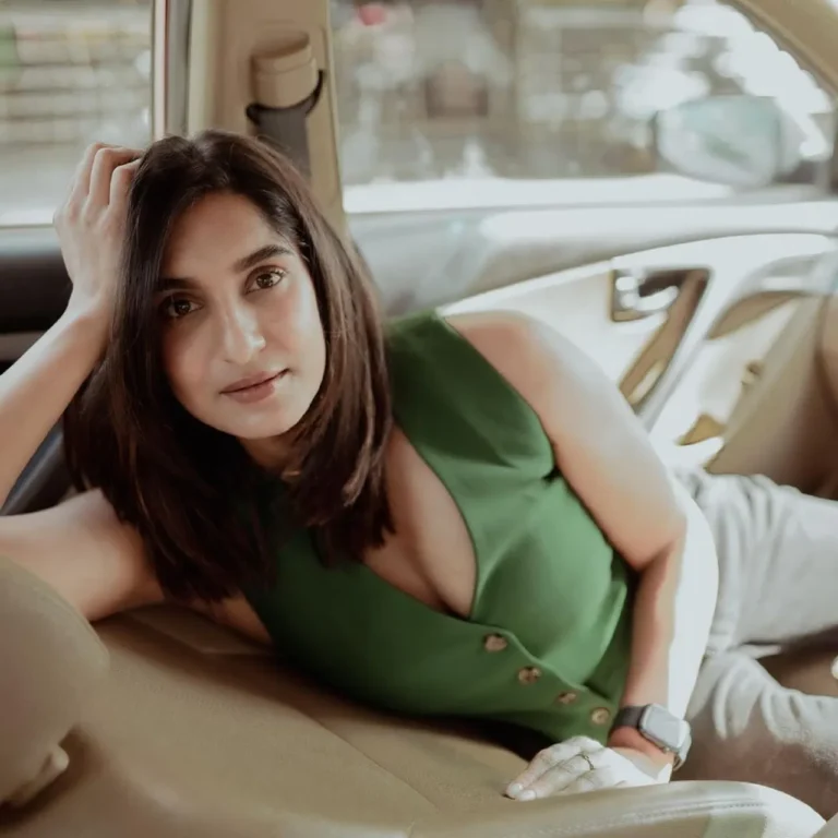 ಉದ್ಯಮಿಗೆ 7 ಕೋಟಿ ಬ್ಲ್ಯಾಕ್‌ಮೇಲ್ ಆರೋಪ: ಕೃಷಿ ತಾಪಂಡ ಆಪ್ತನ ಬಂಧನ, ನಟಿಗೆ ಪೊಲೀಸ್ ನೋಟಿಸ್