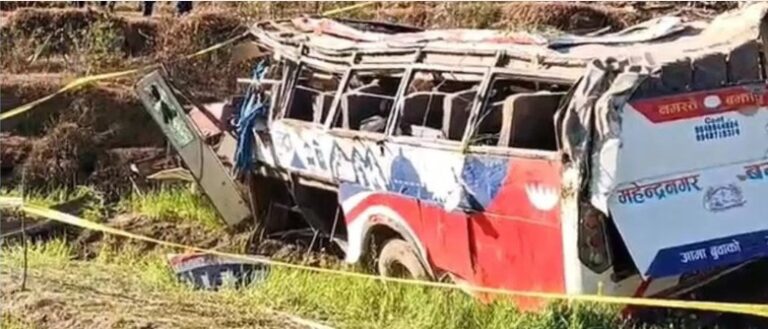 ಮದುವೆ ದಿಬ್ಬಣ ಕರೆದೊಯ್ಯುತ್ತಿದ್ದ ಬಸ್ ಅಪಘಾತ; 13 ಜನ ಸಾವು, 34 ಮಂದಿಯ ಸ್ಥಿತಿ ಗಂಭೀರ