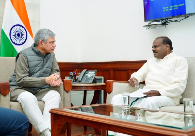 ಸಚಿವ ಅಶ್ವಿನಿ ವೈಷ್ಣವ್- ಹೆಚ್.ಡಿ. ಕುಮಾರಸ್ವಾಮಿ ಭೇಟಿ: ರಾಜ್ಯಕ್ಕೆ ಇನ್ನೊಂದು ಹೈ ಸ್ಪೀಡ್ ರೈಲ್ವೆ ಕಾರಿಡಾರ್