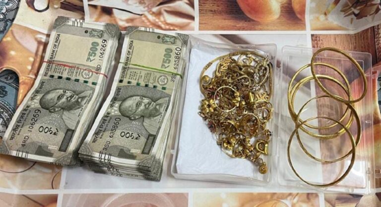 ಭ್ರಷ್ಟರ ಬೆವರಿಳಿಸಿದ ಲೋಕಾ ಅಧಿಕಾರಿಗಳು; ಮೈಸೂರಿನ 7 ಸ್ಥಳಗಳಲ್ಲಿ ದಾಳಿ