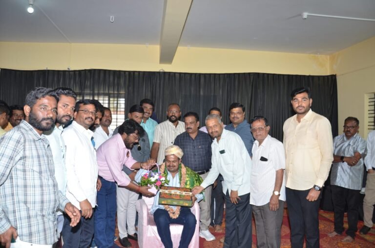 ಪತ್ರಿಕೋದ್ಯಮಕ್ಕೆ ಗದಗ ಜಿಲ್ಲೆಯ ಕೊಡುಗೆ ಅಪಾರ: ಕೆ. ವಿ. ಪ್ರಭಾಕರ್