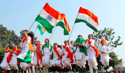 ರಾಷ್ಟ್ರಗೀತೆಗೂ ಮುನ್ನ “ವಂದೇ ಮಾತರಂ” ಕಡ್ಡಾಯ: ಕೇಂದ್ರ ಗೃಹ ಸಚಿವಾಲಯದ ಹೊಸ ಮಾರ್ಗಸೂಚಿ