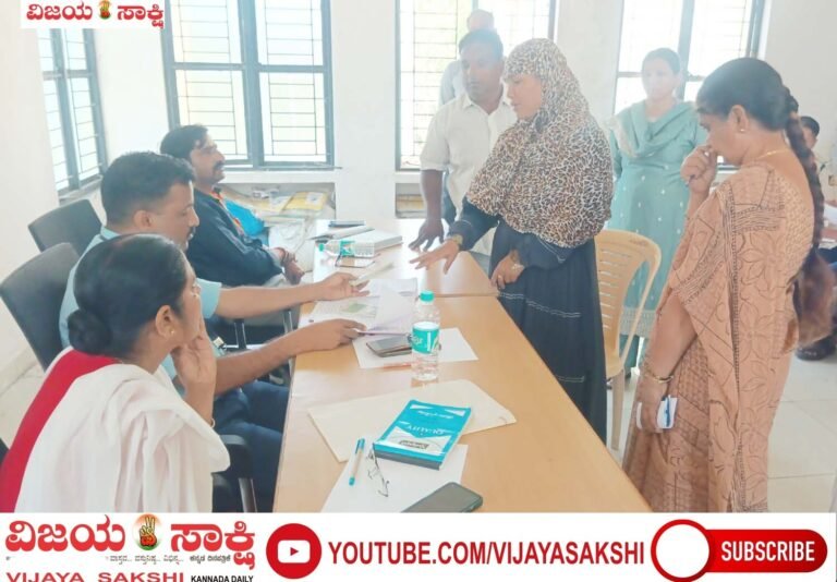 ಸೈಬರ್ ವಂಚಕರ ಬಗ್ಗೆ ಎಚ್ಚರಿಕೆಯಿಂದಿರಿ: ಲೋಕಾಯುಕ್ತ ಸಿಪಿಐ ಪರಮೇಶ್ವರ ಕವಟಗಿ