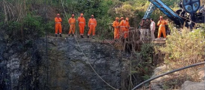 ಮೇಘಾಲಯ| ಅಕ್ರಮ ಕಲ್ಲಿದ್ದಲು ಗಣಿಗಾರಿಕೆ ವೇಳೆ ಸ್ಫೋಟ; 16 ಕಾರ್ಮಿಕರು ದುರ್ಮರಣ!