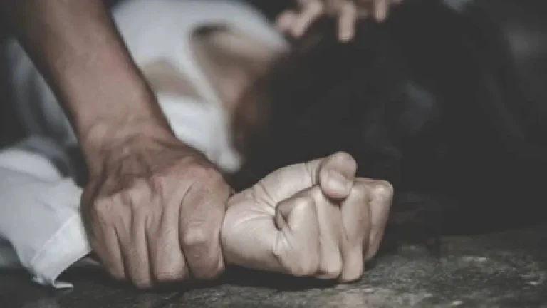 ನೀಟ್ ಆಕಾಂಕ್ಷಿಗೆ ಮಾದಕದ್ರವ್ಯ ನೀಡಿ ಅತ್ಯಾಚಾರ: ಮಗು ಹುಟ್ಟುತ್ತಿದ್ದಂತೆ ಪತಿ ಪರಾರಿ