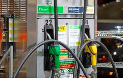 ವಾಹನ ಮಾಲೀಕರೇ ಗಮನಿಸಿ.. ಏ.1ರಿಂದ ಇ20 ಮಿಶ್ರಿತ RON 95 ಪೆಟ್ರೋಲ್ ಮಾರಾಟ ಕಡ್ಡಾಯ!