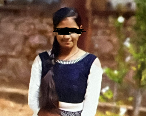 ರೈಲು ಹಳಿಗೆ ಬಿದ್ದು ಯುವತಿ ಆತ್ಮಹತ್ಯೆ..! ಕಾರಣವೇನು ಗೊತ್ತಾ..?