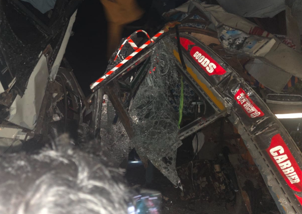 ಕಾರವಾರ: ರಾಷ್ಟ್ರೀಯ ಹೆದ್ದಾರಿ 52ರಲ್ಲಿ ಸರಣಿ ಅಪಘಾತ – ವಿದೇಶಿ ಪ್ರಜೆಗಳು ಸೇರಿ 24 ಮಂದಿ ಗಾಯ