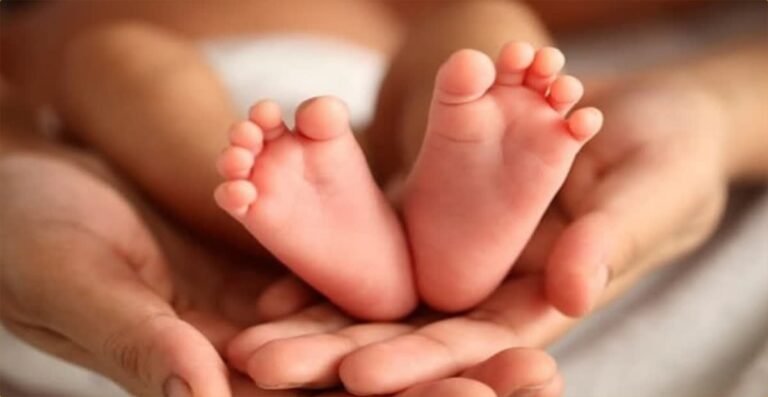 ಹೆತ್ತ ತಾಯಿ ಕೈಯಲ್ಲೇ ಕಂದನ ವ್ಯವಹಾರ: ಶ್ರೀನಿವಾಸಪುರದಲ್ಲಿ 5 ದಿನದ ಮಗು ₹2 ಲಕ್ಷಕ್ಕೆ ಮಾರಾಟ